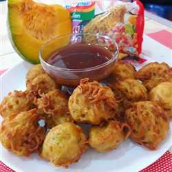 Godo - Godo indomie labu saus cuka ( Makanan khas Palembang )